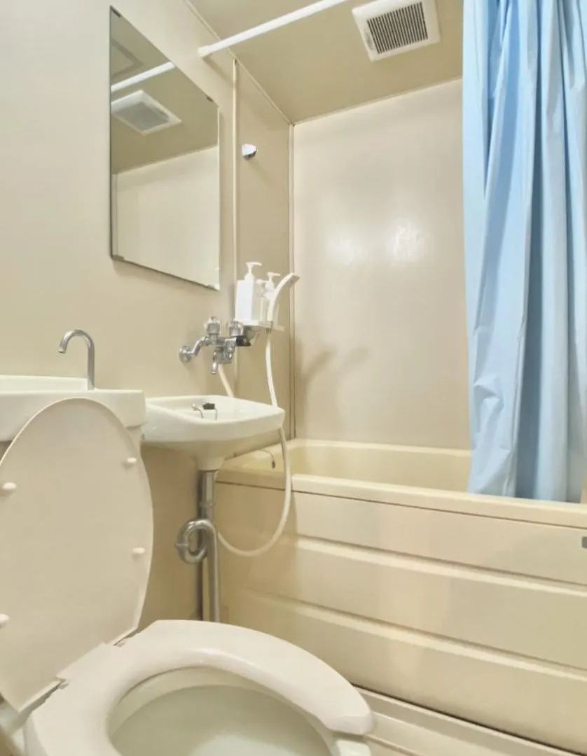 *Exquisite Newly Renovated Rom In Very DeepPrefektura Tokio 0*,